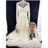 Image 1 : Vintage Wedding Dress and Veil