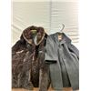 Image 1 : 2 Mens Trench Coats