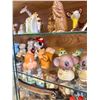 Image 8 : Salt and Pepper Shakers