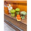 Image 8 : Salt and Pepper Shakers