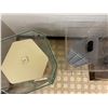 Image 8 : Jewelry Display Cases