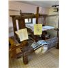 Image 1 : Floor Loom