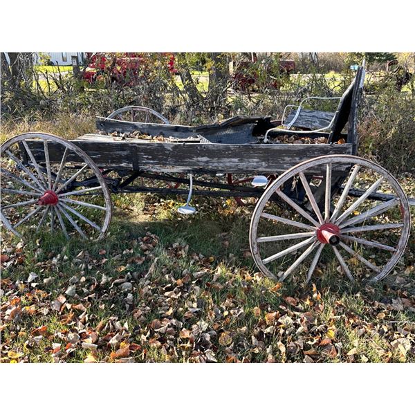 Vintage Wagon - Metal Frame