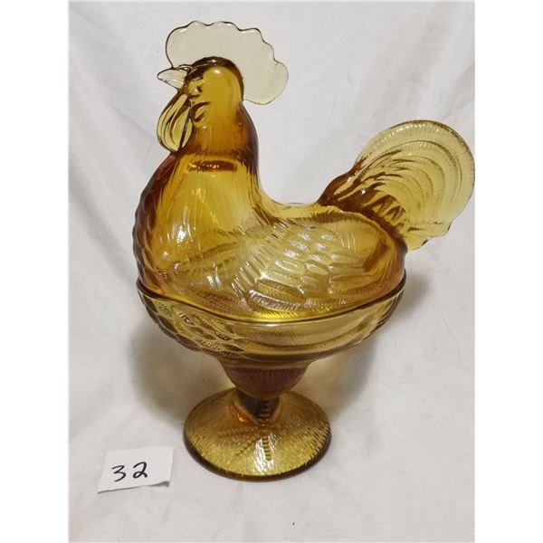 large amber rooster glass dish (81/2inches)