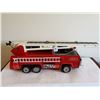 Image 1 : Vintage Tonka Metal Fire-Truck with Ladders 24" Great Shapes