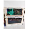 Image 3 : 4 Union 76 Classics Toys