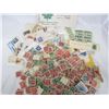 Image 4 : 262. Huge Pile of Canadian Stamps Old