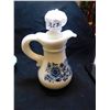 Image 2 : 327.  VINTAGE AVON, DELFT BLUE, PRODUCT DISPENSER