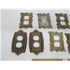 Image 2 : 427. Lot of 1970's Electrical Switch and Plug Plates