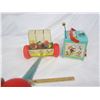 Image 4 : 433. 2 Vintage Fisher Price Toys Working