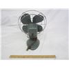 Image 2 : 441. Green Vintage Fan Working