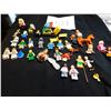 Image 2 : 527.  LEGO MINIFIGURE LOT