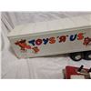 Image 4 : Tin toys'R'Us trailer+ tin car hauler 21" and 16"