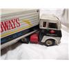 Image 8 : Vintage imperial roadways tin semi 15.5"