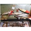 Image 2 : MY BUDDY TACKLE BOX AND VINTAGE HOOKS