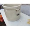 Image 3 : 15 Gallon Medalta Crock No Cracks