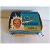 Image 2 : One pint bingcrosby icecream box