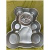 Image 2 : Wilton cake pan - teddy bear
