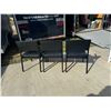 Image 8 : MID-CENTURY MODERN CHAIRS, LOT OF THREE