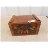 Image 1 : Winchester Wood Ammo Crate 6'' x 10'' x 5 1/2'' 