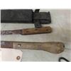 Image 2 : 2 Old Rusty Knives , Gerber Sheath 