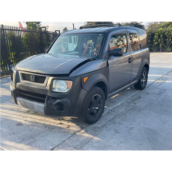 HOND ELEMENT 2005 L/S-SALV-DON