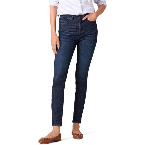 BRAND NEW AMAZON ESSENTIALS DARK WASH JEANS