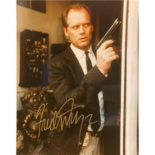 Hunter Fred Dryer signed photo