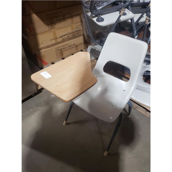 8 School Desks