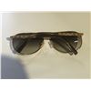 Image 2 : Louis Vuitton Sunglasses (Minor Scratches) w/Tom Ford Case