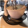 Image 2 : Vintage Sunbeam Mixmaster 10 Speed Stand Mixer