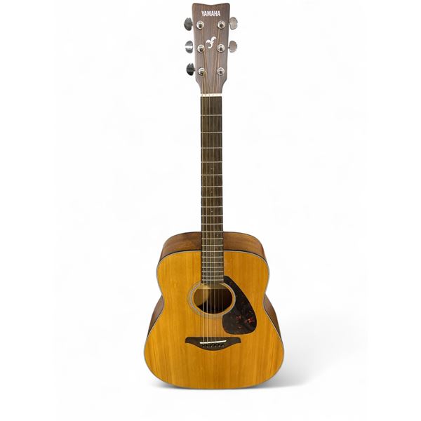 Yamaha FG800M acoustic guitar