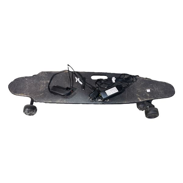 Liftboard electric skateboard with remote & charger - good working order