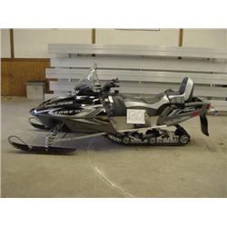 2005 Polaris Trail Touring  550 fan