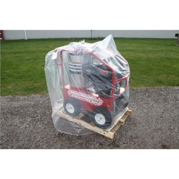 Magnum Gold 4000 series pressure washer, New and Unused