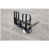 Image 4 : Walco 5500Lb pallet forks, 48" tines, Alo/Euro hookup, New and Unused