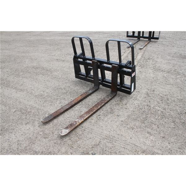 Walco 5500Lb pallet forks, 48" tines, Alo/Euro hookup, New and Unused