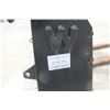 Image 5 : Walco 5500Lb pallet forks, 48" tines, Alo/Euro hookup, New and Unused