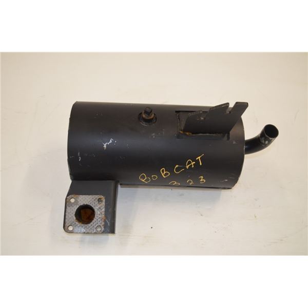 Bobcat 6685916 muffler to fit 323, used like New