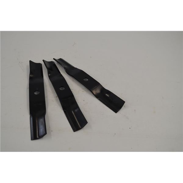 Kubota set of 3 blades to fit 48" deck, 16.5" long
