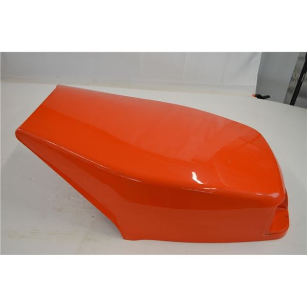 Kubota hood to fit T1460, T1560, T1760 mowers, NEW