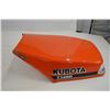 Image 3 : Kubota hood to fit T1460, T1560, T1760 mowers, NEW