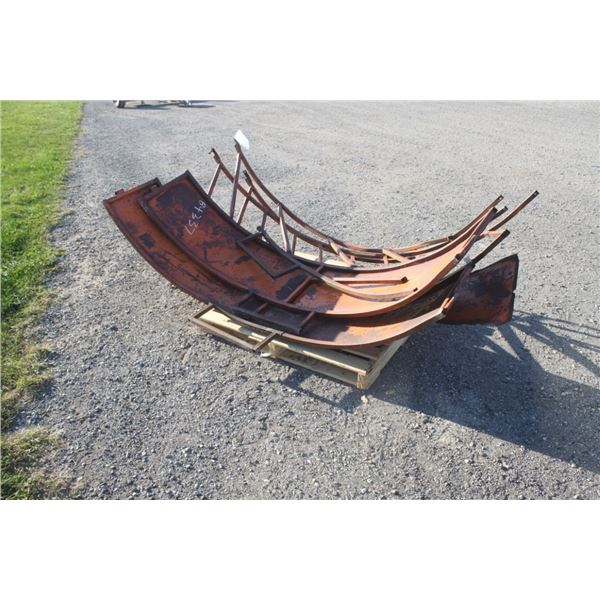 round bale hay feeder