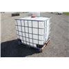 Image 3 : plastic tote in steel cage