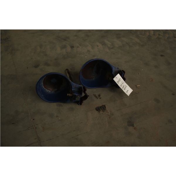 Set of 2 livestock water bowls
