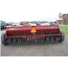 Image 6 : IH 5100 21 run grain drill, grass box, press wheels, track eliminator, cylinder