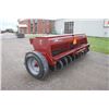 Image 7 : IH 5100 21 run grain drill, grass box, press wheels, track eliminator, cylinder