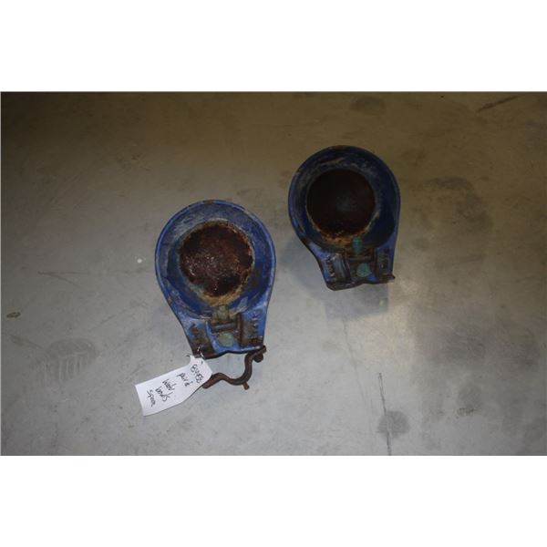 Set of 2 livestock water bowls