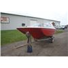 Image 2 : Munro Bowrider 15' boat with 100HP Evinrude motor c/w trailer.