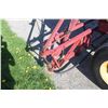 Image 10 : Hardi TR300 trail sprayer, single axle, manual controls